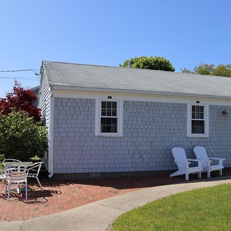 Yarmouth Port Seaside Serenity, Just A Block /0.1 Mile Away From The Beach מראה חיצוני תמונה
