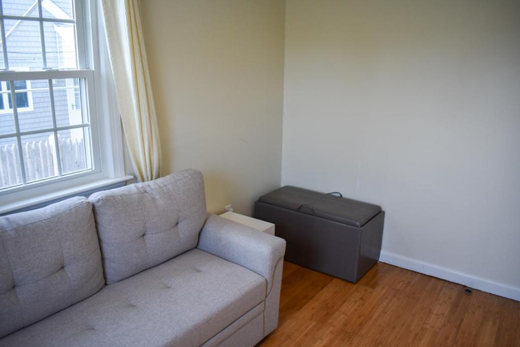 Yarmouth Port Seaside Serenity, Just A Block /0.1 Mile Away From The Beach מראה חיצוני תמונה